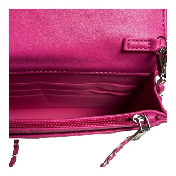 Badgley Mischka Studio Crossbody Purse Hot Pink Quilted Faux Leather Chain NEW - Picture 14 of 16